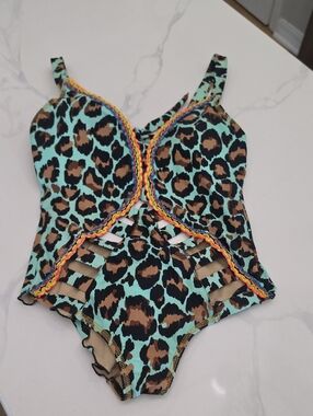 Angel De La Guarda Leopard swim one piece